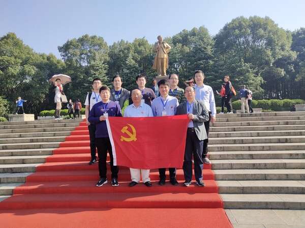 中共開釆設(shè)計事業(yè)部裝備所黨支部實(shí)踐教育活動
