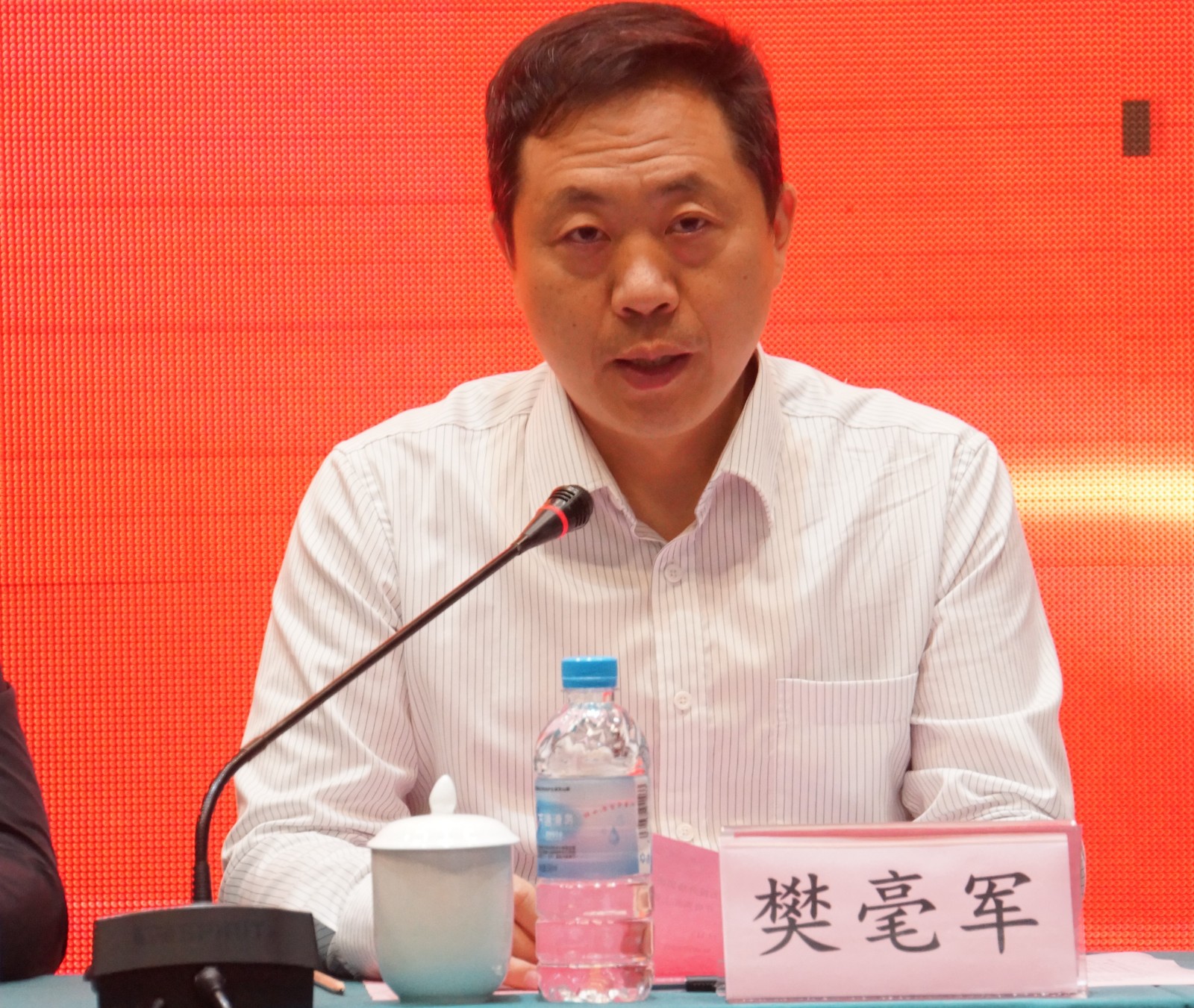 太原市應(yīng)急隊(duì)伍能力提升培訓(xùn)班暨2021年太原市突發(fā)急性傳染病防控應(yīng)急演練紀(jì)實(shí)