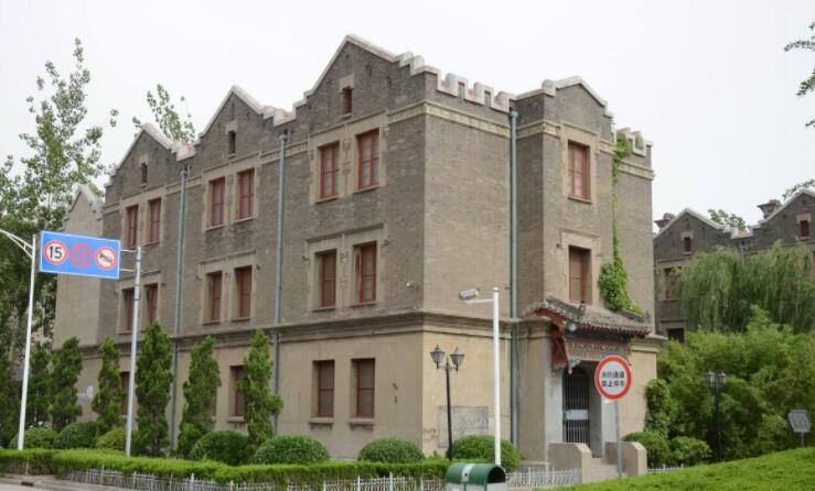 校園風(fēng)采