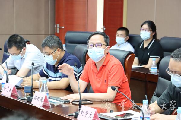 重慶國家應用數學中心與長安汽車股份有限公司開展項目合作研討會