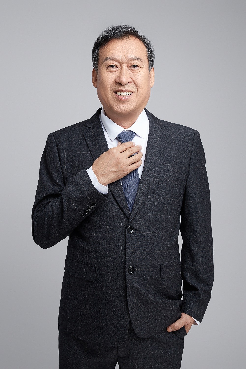 張增臣