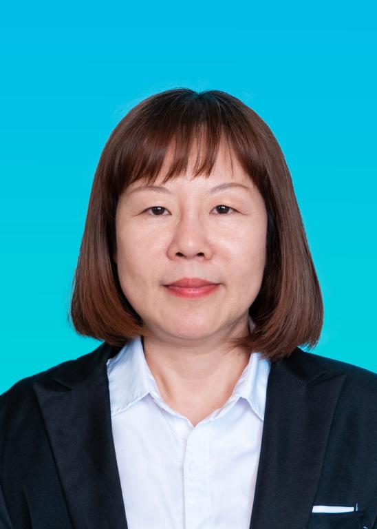 何永玲